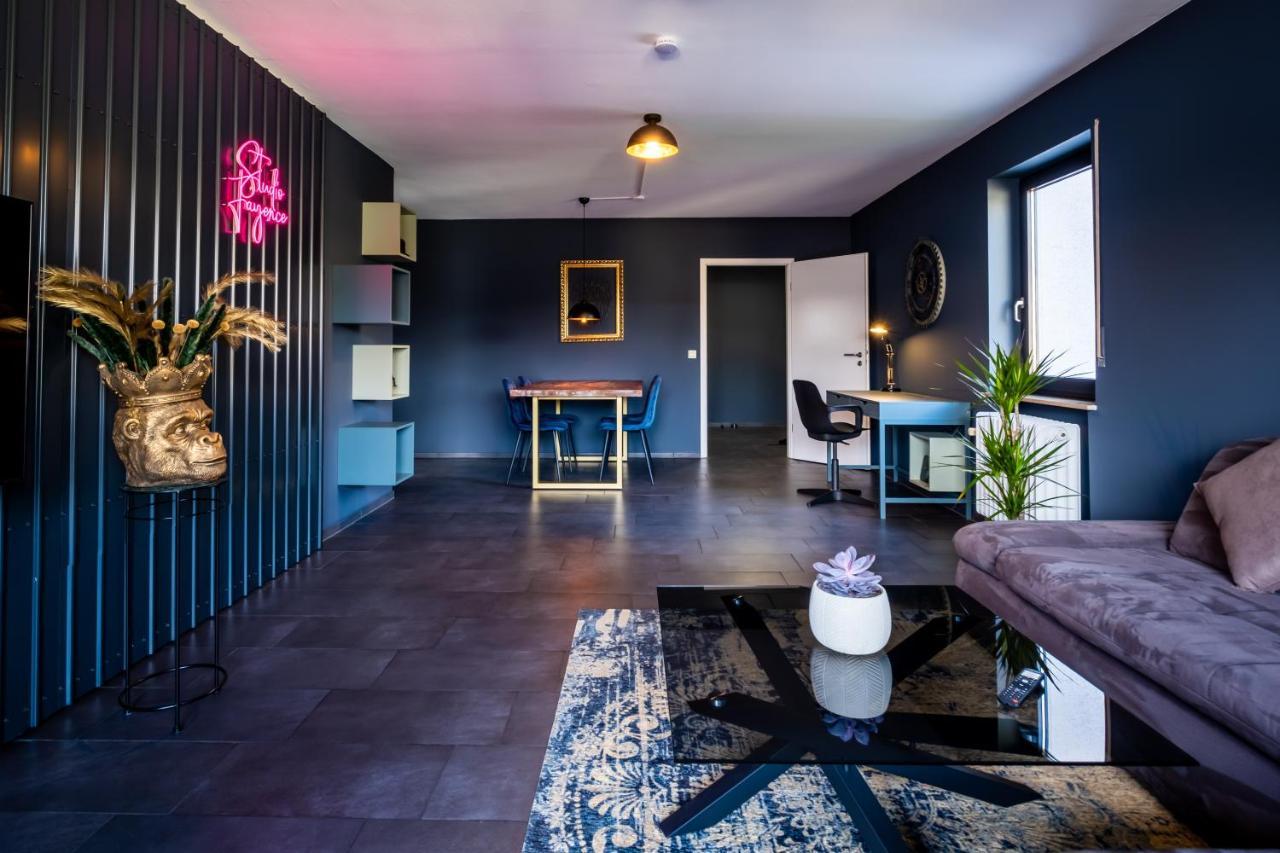 Studio Fayence - Emma, Netflix, Wifi, Workspace Karlsruhe Bagian luar foto