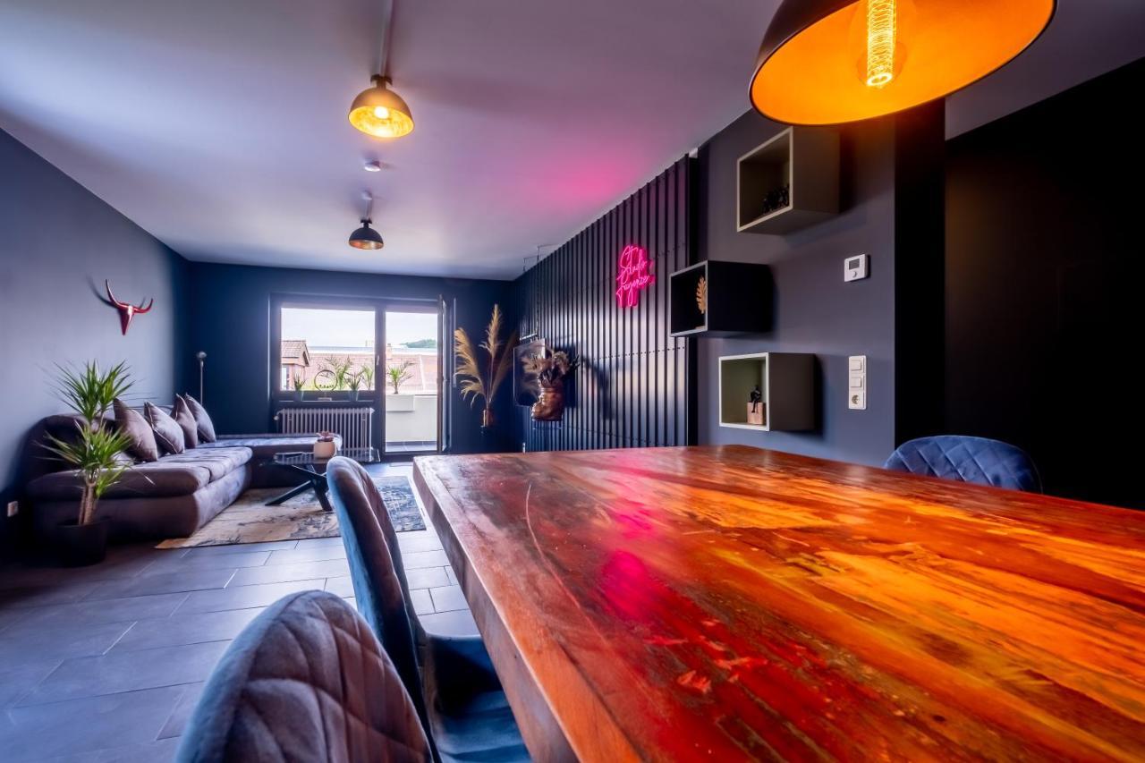Studio Fayence - Emma, Netflix, Wifi, Workspace Karlsruhe Bagian luar foto