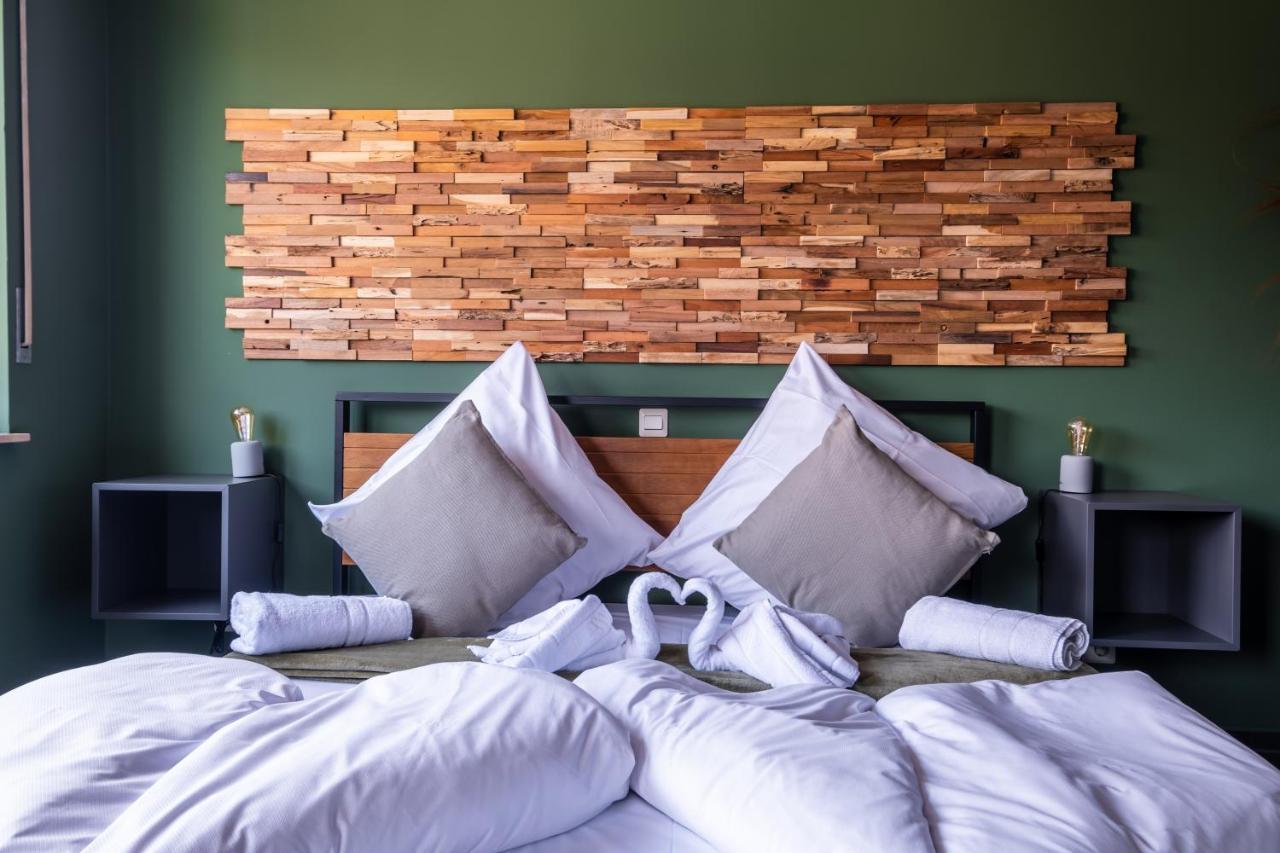 Studio Fayence - Emma, Netflix, Wifi, Workspace Karlsruhe Bagian luar foto